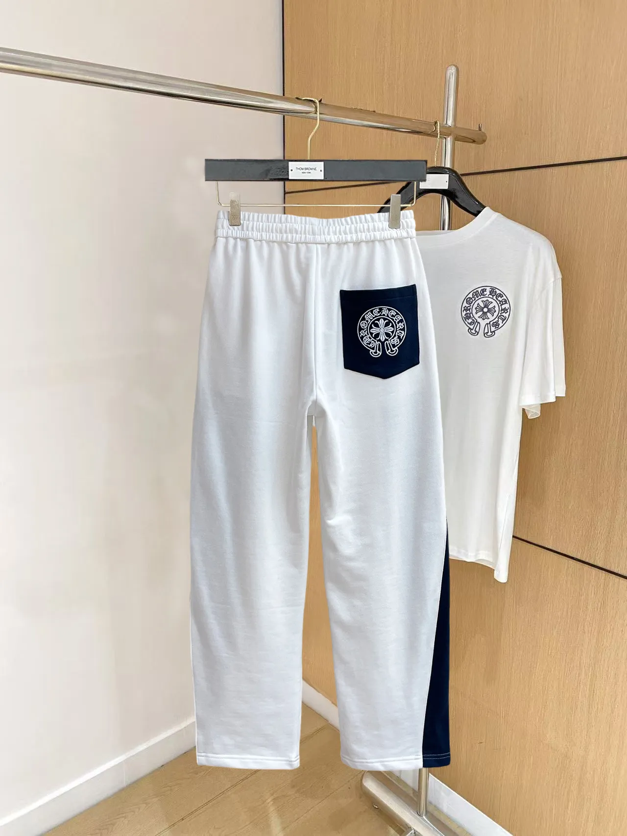 【 】 2026 ， ，Original ， ， ， 🪡 logo， ， ， ， Sizes：M-3XL